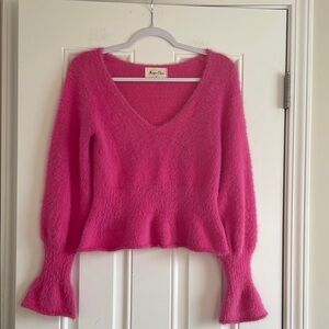 Vneck Pink Eyelash sweater Sz S